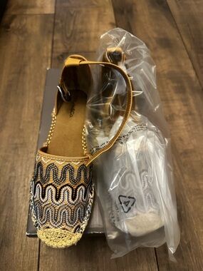 Style & Co. Gold Woven Embroidered Ankle-Strap Flat